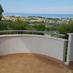 La Finestra Sul Mare Apartment *