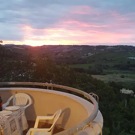 Lägenhet La Finestra Sul Mare Madonna Della Pace